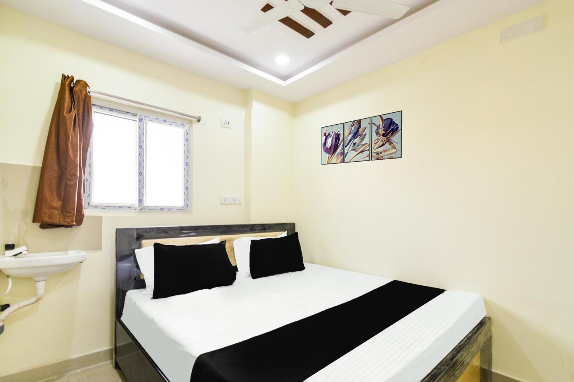 Hotel O Sri Balaji Grand Hyderabad Exterior foto